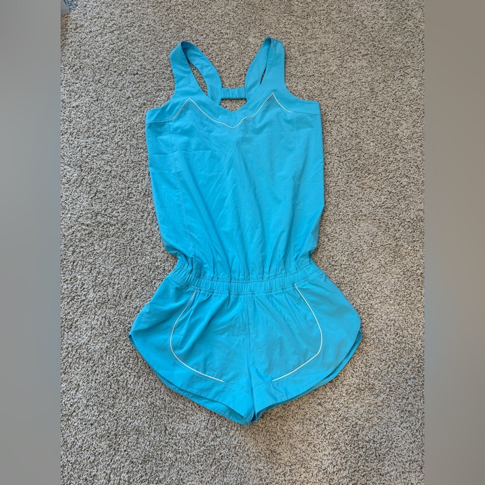 Lululemon Speedy Runsie